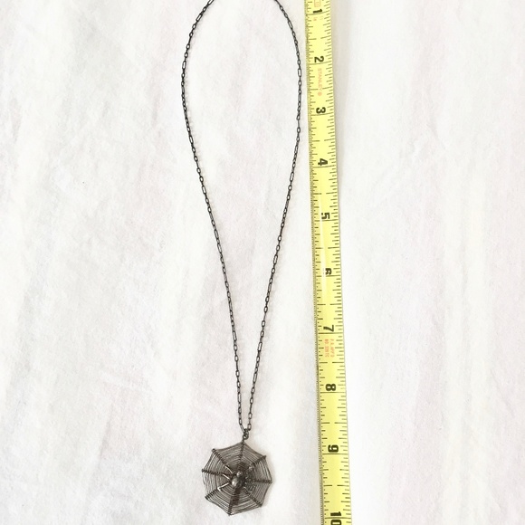 Pewter Spider Necklace - Halloween or goth look - Picture 3 of 3